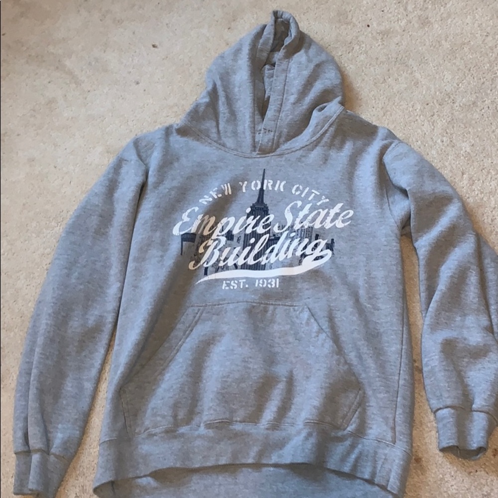 Sweatshirt
